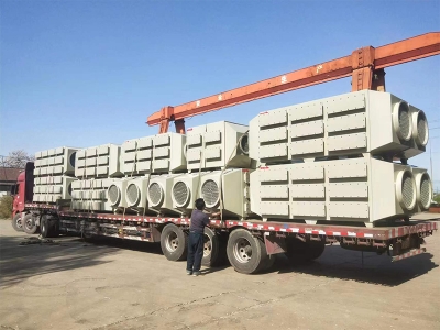 吸附箱装车发往临沂